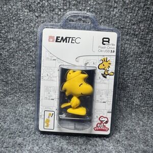 NEW Emtec Peanuts Snoopy Woodstock 8GB USB 2.0 Flash Drive SEALED